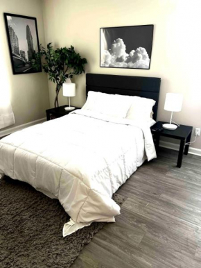 Atlantic Station Home - Close to everything